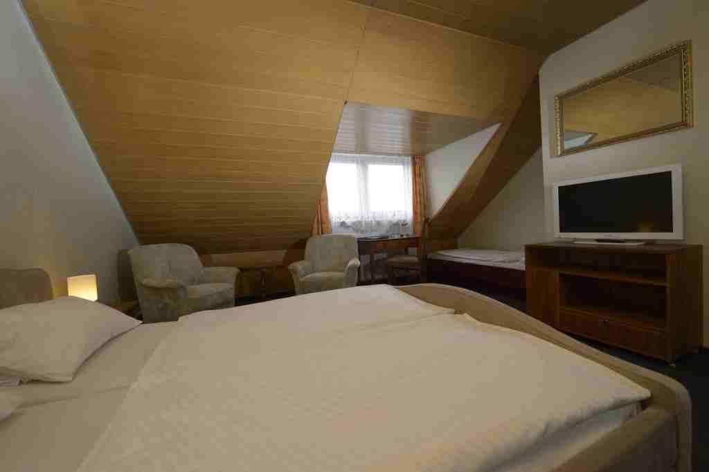 Hotel Continental Saarbrücken Kamer foto